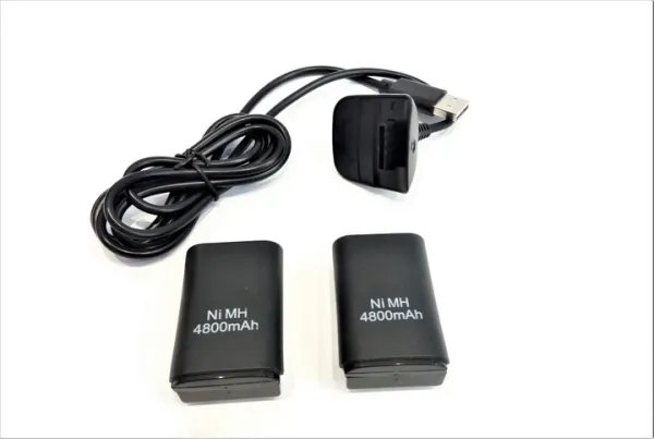 Аккумулятор для Xbox 360 UKC 4800mAh 2 штуки и зарядное устройство для Xbox 360