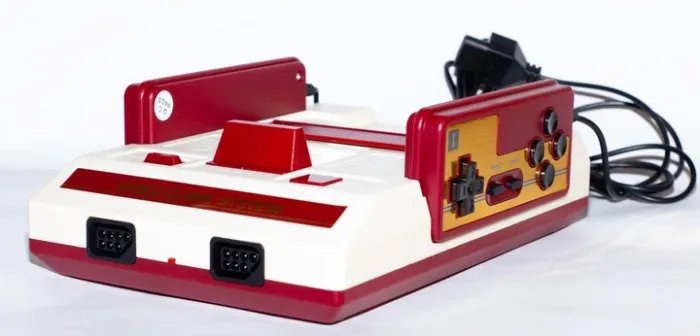 Игровая приставка Денди Джуниор 8 бит HD121 (+400 игр, HDMI, NTSC, поддержка картриджей Dendy)