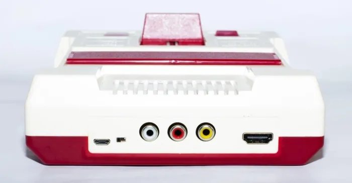 Игровая приставка Денди Джуниор 8 бит HD121 (HDMI, NTSC, поддержка картриджей Dendy)