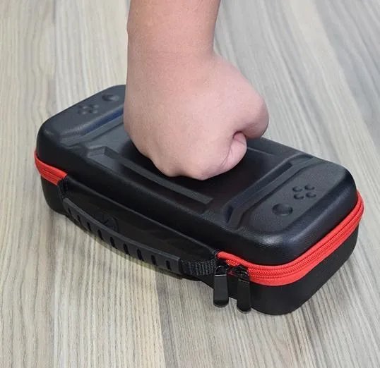Чехол кейс Monster для Nintendo Switch / Oled