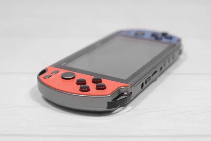 Приставка портативная игровая консоль Puls PSP X-7-Camera 20000 игр 8gb-5.1" с камерой, ТВ выход