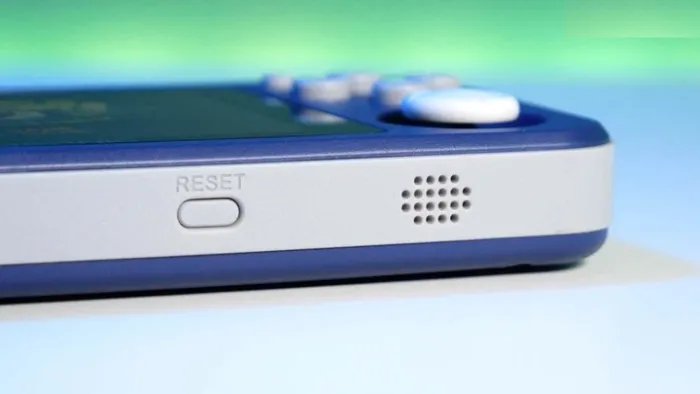 Игровая приставка портативная ретро консоль Anbernic RG351P 64 ГБ Сиреневая