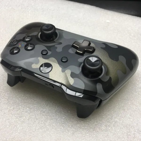 Джойстик Xbox one s Night Ops Camo модель 1708 ревизия 3 состояние REF