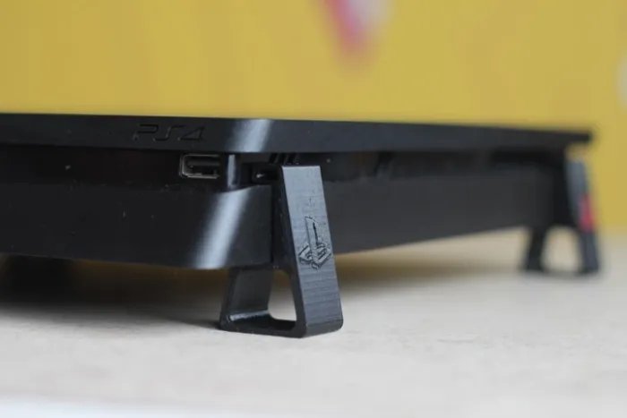 Подставка (горизонтальная) для PS4 slim