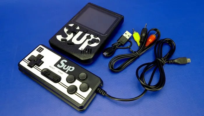Консоль RMC Sup Game Box + 400 Игр + Геймпад Black