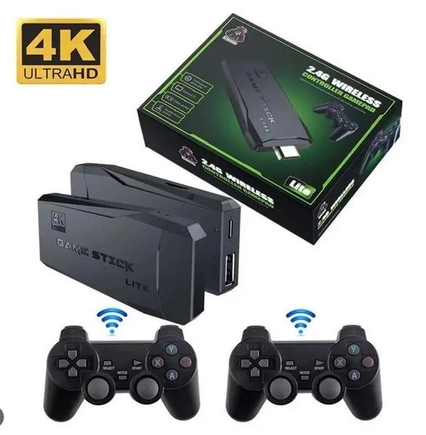 Портативная игровая консоль Game stick M8-4K HD ретро приставка 2.4G Wireless 2 джойстика беспроводных/Более 10000 встроенных игр/ 64gb/ GBA