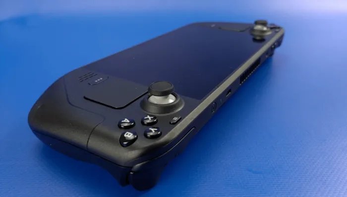 Набор Консоль Valve Steam Deck 64GB Black + Карта Памяти Samsung EVOSelect UHS-I U3 V30 A2 + SD adapter Blue