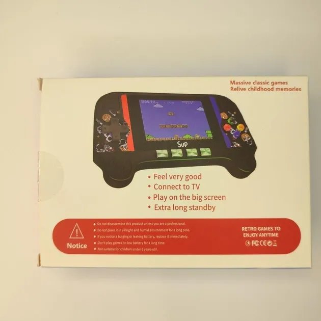 Портативная игровая консоль Sup Game Box Power 3,5 дюйма 16/8 Bit Ретро приставка 500 встроенных игр Черная