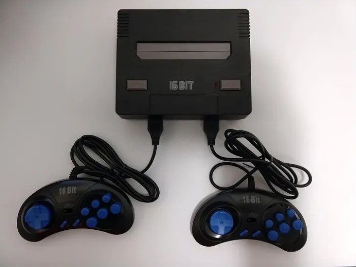 Игровая ретро приставка Sega Mega Drive 2 + 166 игр