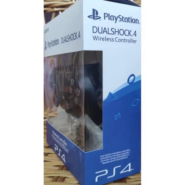 Джойстик Bluetooth беспроводной DualShock 4 для PS4 Черный, геймпад (108-0075)