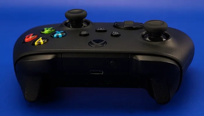 Набор Консоль Microsoft Xbox Series S 1TB (XXU-00010) Carbon Black + Геймпад Беспроводной Controller