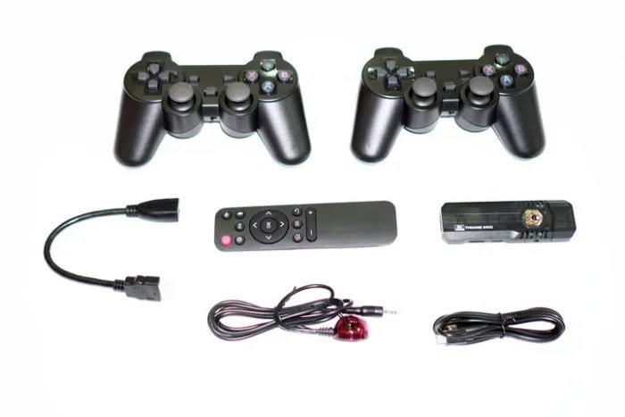 Приставка игровая к телевизору X8 4K Android TV беспроводные джойстики
