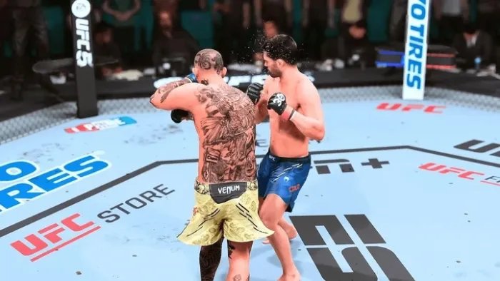 Приставка PS5 Slim с Blu-Ray приводом + UFC 5