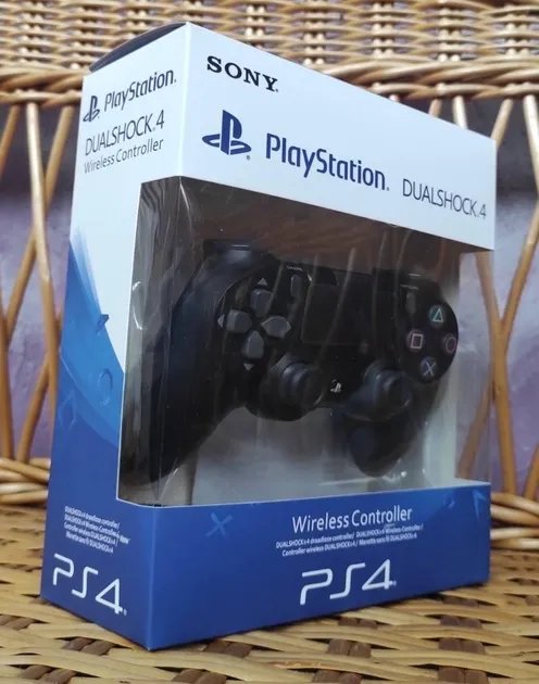 Беспроводной джойстик для PS4 Черный.
